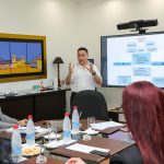 Viceministro de Mipymes reúne a entidades financieras para avanzar hacia la formalización y el acceso a créditos para microempresarios