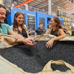 Empresa maquiladora dedicada a la fabricación de productos plásticos apunta a seguir creciendo en Paraguay