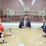 Gobierno y gremios reciben a misión empresarial española
