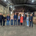 MIC e INFONA visitan instalaciones de industrias del sector forestal para articular acciones que  puedan potenciar la competitividad