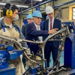 Impulso a la industria nacional de motocicletas y generación de gran cantidad de mano de obra calificada