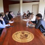 Avanzan en el proceso de impulsar la educación emprendedora en los colegios del país