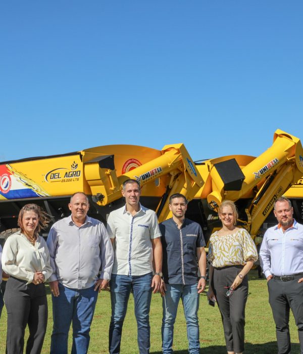 WhatsApp Image 2025-12-04 at 15.39.18