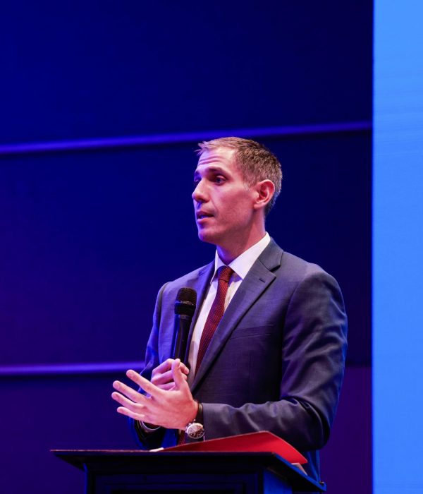 WhatsApp Image 2025-12-04 at 15.39.29